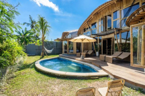 Bamboo Villa close to the beach